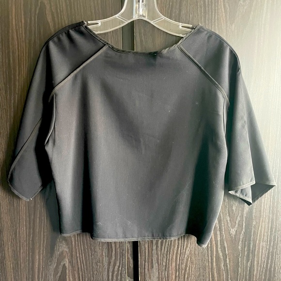 Crop blouse - Picture 2 of 2